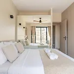 Eiffel Tower - Premium With Balcony And Lift For 4 Apartament Paryż