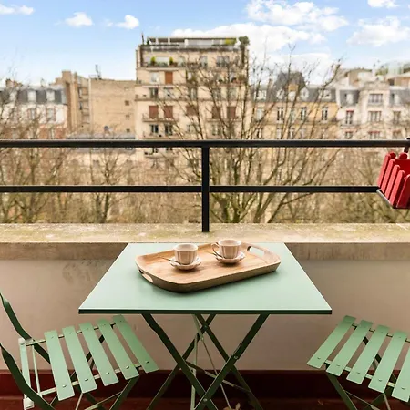 Eiffel Tower - Premium With Balcony And Lift For 4 Daire *