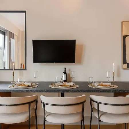 Eiffel Tower - Premium With Balcony And Lift For 4 公寓 *