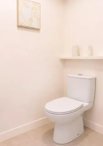 Apartament Eiffel Tower - Premium With Balcony And Lift For 4 *