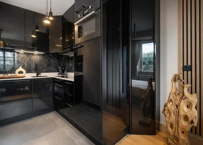 Eiffel Tower - Premium With Balcony And Lift For 4 Apartamento
