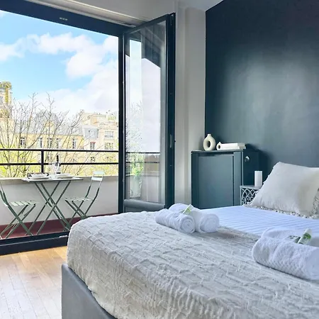 Stylish With A Balcony In *